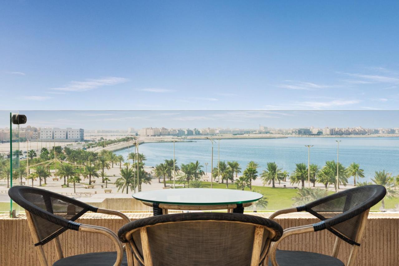 Howard Johnson Dammam Hotel מראה חיצוני תמונה