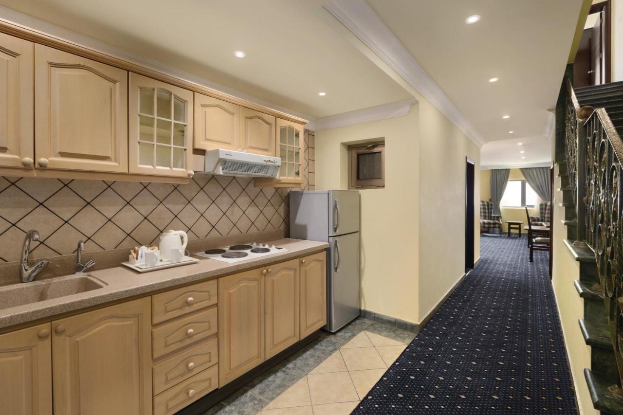 Howard Johnson Dammam Hotel מראה חיצוני תמונה
