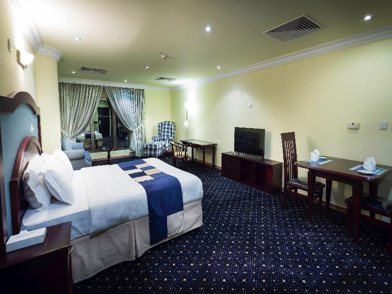 Howard Johnson Dammam Hotel מראה חיצוני תמונה