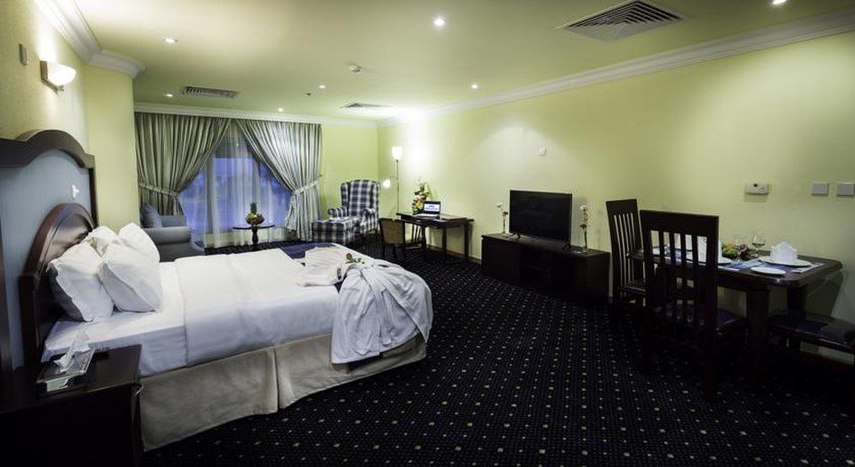 Howard Johnson Dammam Hotel מראה חיצוני תמונה